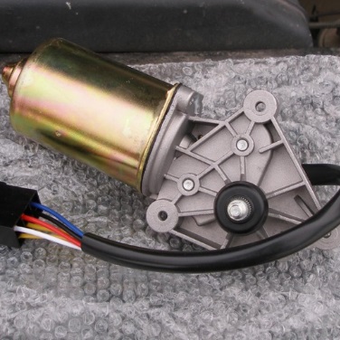 Двигун склоочисника