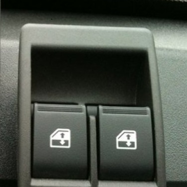 Кнопка склопідйомника