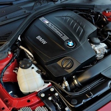 Кожух двигуна