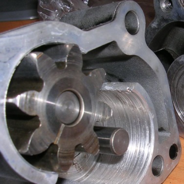 Масляний насос