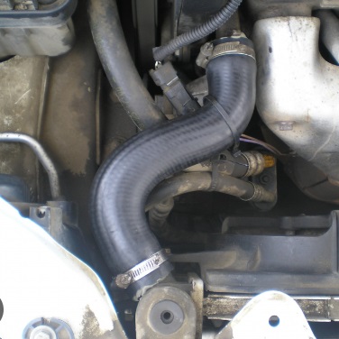 Патрубок радіатора