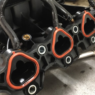 Прокладання впускного колектора