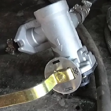 розподільник гальмівних зусиль